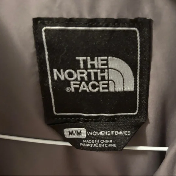 Women’s medium The North Face down coat 550 fill - Picture 4 of 4